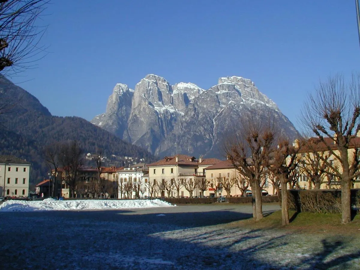 The Bijoux - Dolomites Apartment Agordo 0*,